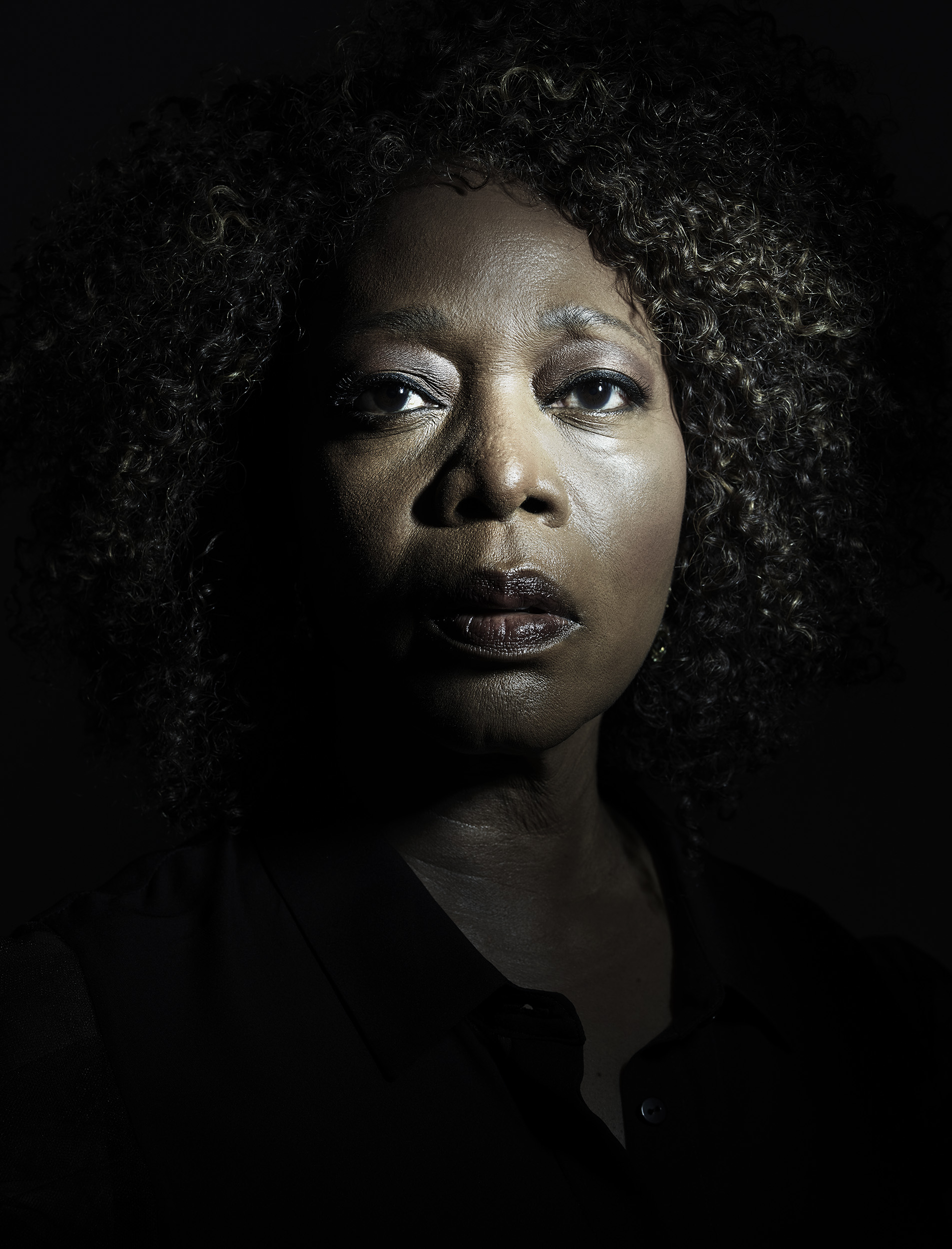 Alfre_Woodard_by-Robert-Ascroft-05