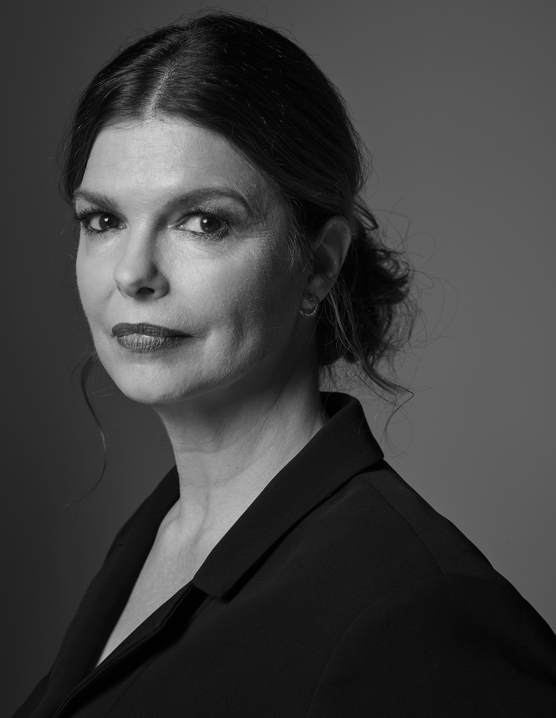 Jeanne-Tripplehorn-by-Robert-Ascroft