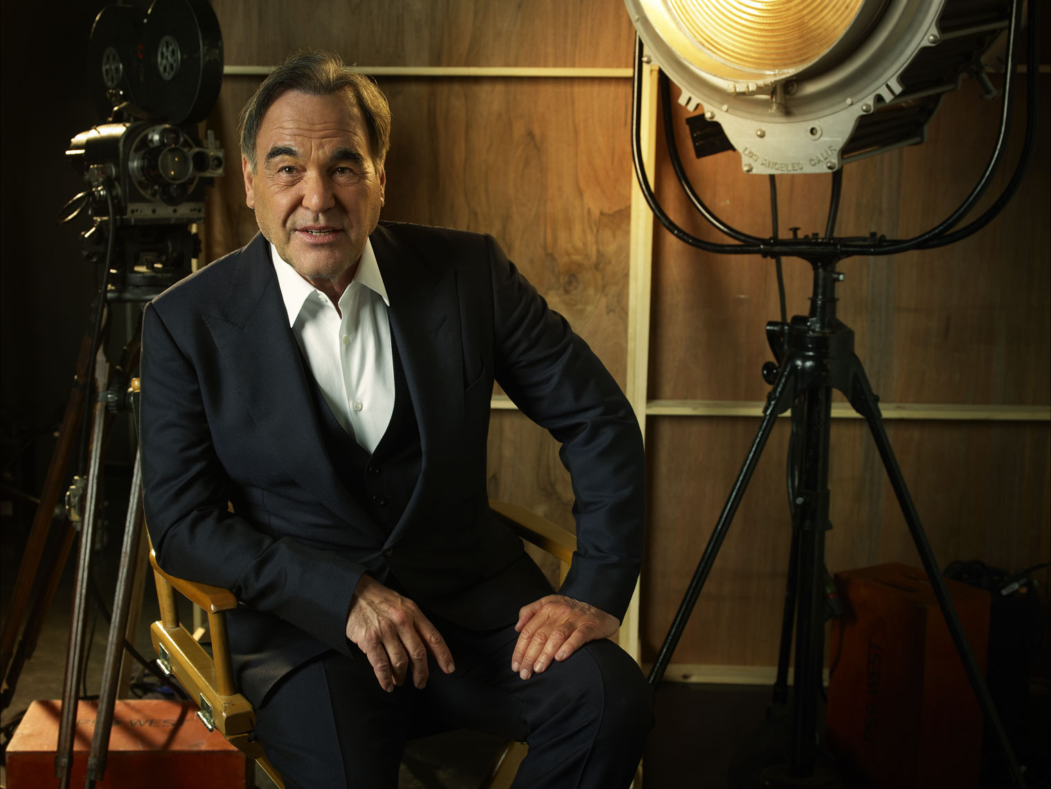 Oliver-Stone-by-Robert-Ascroft-01-DUP.jpg