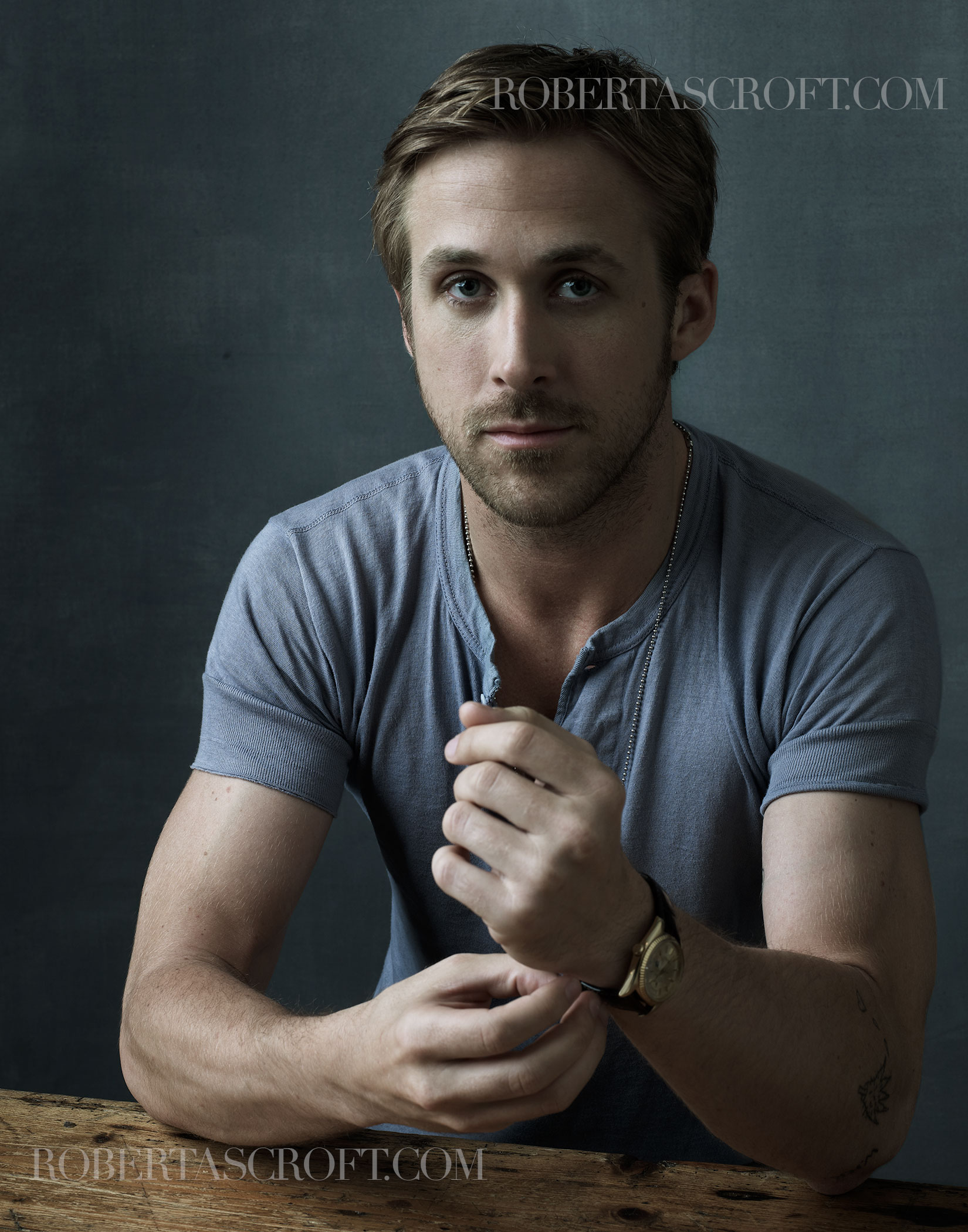 Ryan-Gosling-by-Robert-Ascroft-04.jpg
