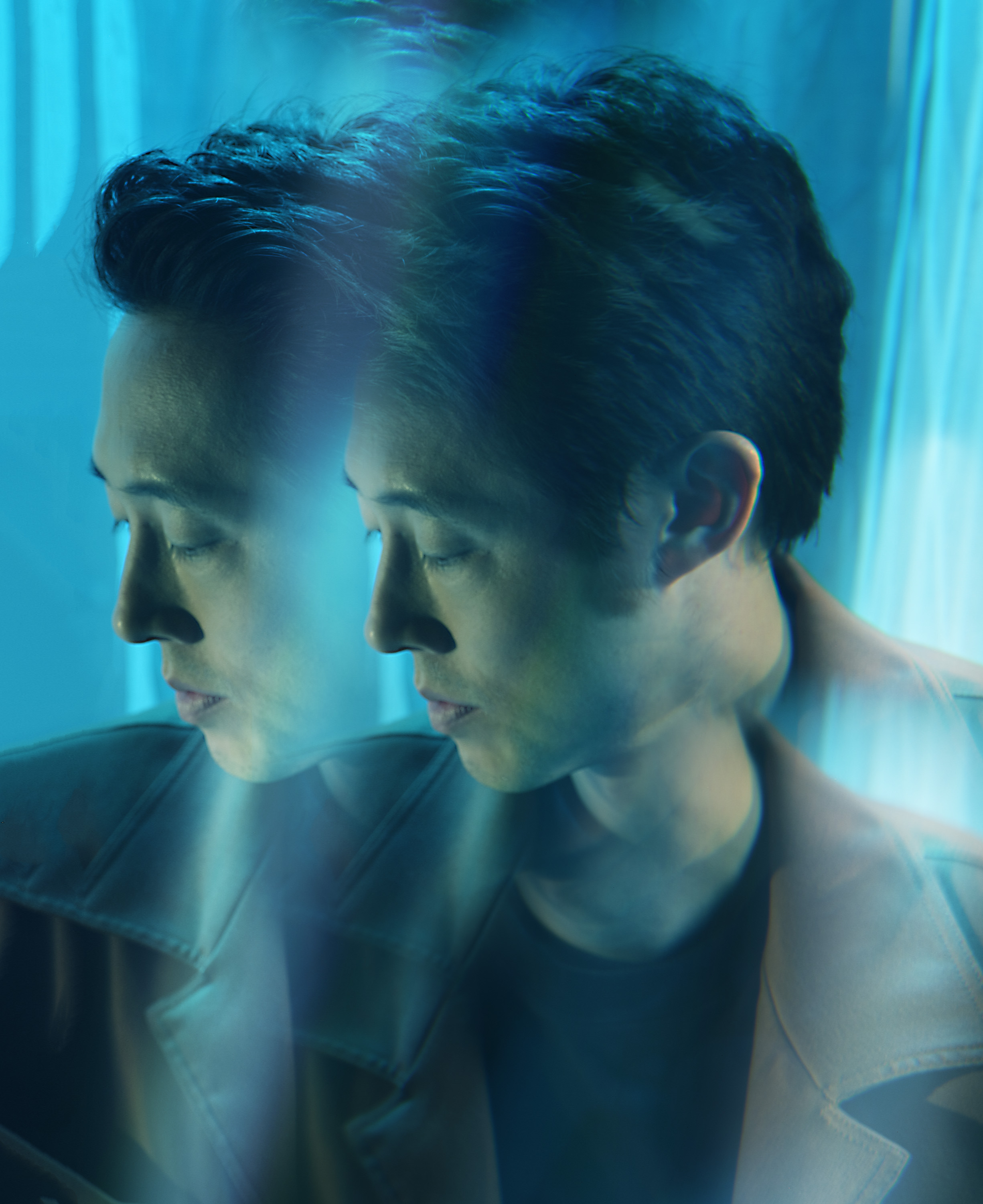 Steven_Yeun_0110_by_Robert_Ascroft_VF